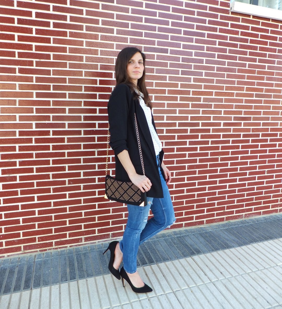 combinar blusa estampada y blazer larga - how to wear long blazer and print blouse - vespa - fashion blogger - bloguera de moda
