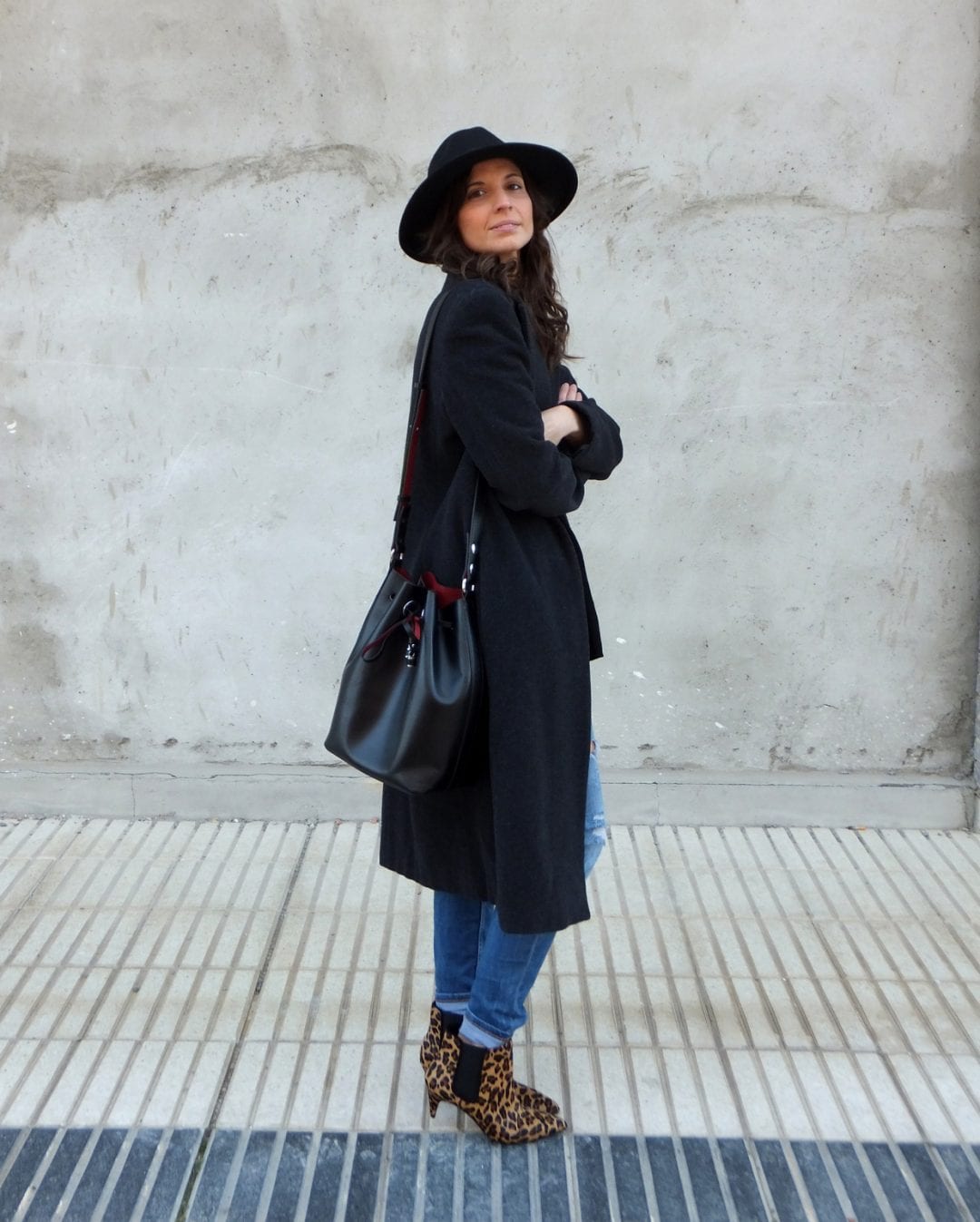 long grey coat - leopard booties - fedora hat - fashion blogger outfit 