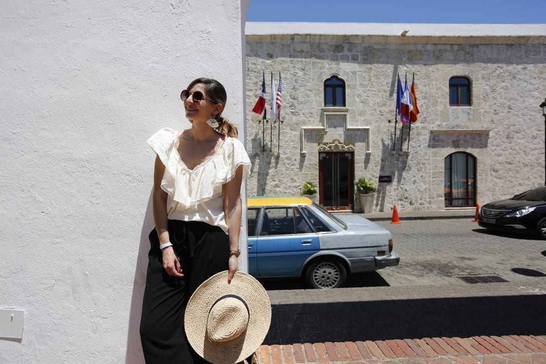 bloguera moda santo domingo blusa de zara pantalón culotte sombrero fedora paja asos