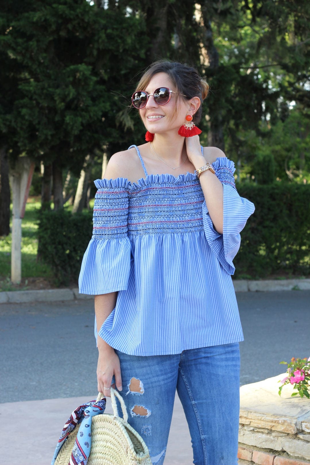 blogger moda sandalias rojas Forever 21 top azul tienda Valvoa Moda Zaragoza